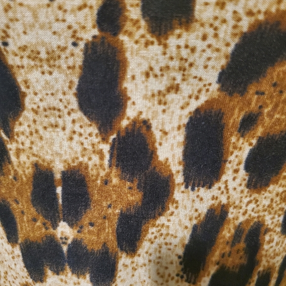 NWT- Leopard Print High Cut  Shoulder Bodysuit - Picture 4 of 8